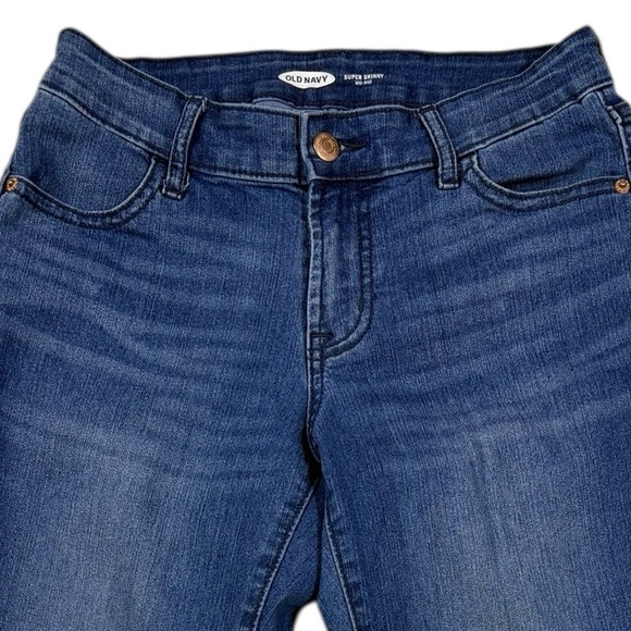 Old Navy Women’s Super Skinny Mid-Rise | Size 2 - Picture 2 of 7
